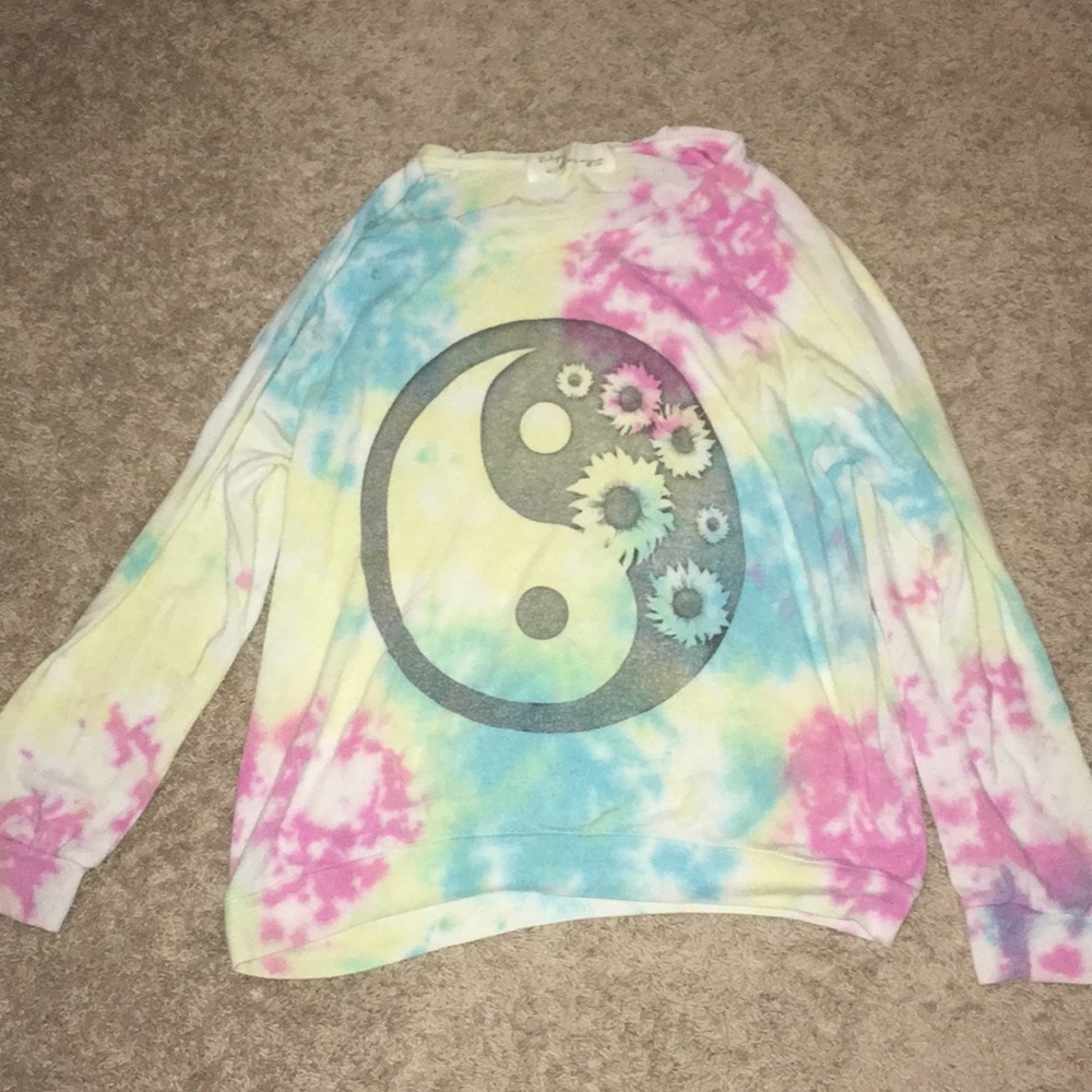 Tie- dye yin yang long sleeve